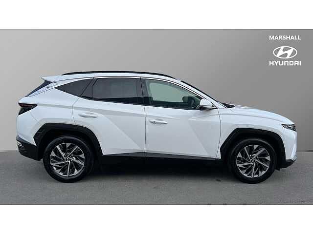 Hyundai TUCSON 1.6 TGDi Premium 5dr 2WD White