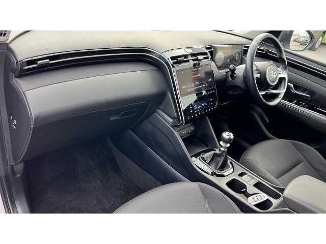Hyundai TUCSON 1.6 TGDi Premium 5dr 2WD White