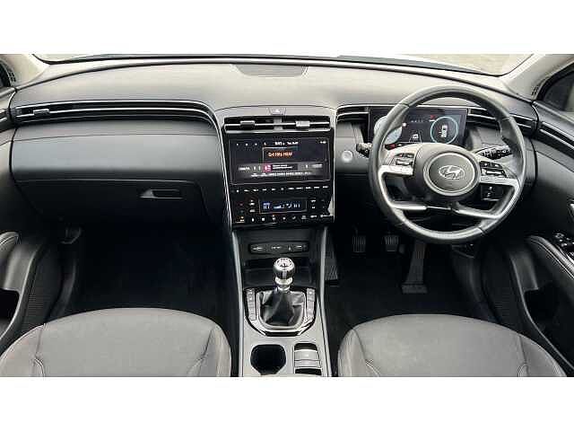 Hyundai TUCSON 1.6 TGDi Premium 5dr 2WD White