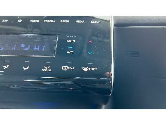 Hyundai TUCSON 1.6 TGDi Premium 5dr 2WD White