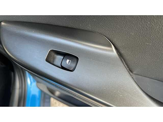 Hyundai KONA 1.6 GDi Hybrid Premium SE 5dr DCT BLUE