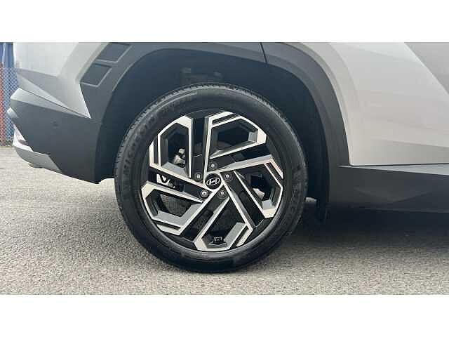 Hyundai TUCSON 1.6T Hybrid Ultimate 5dr Auto Silver