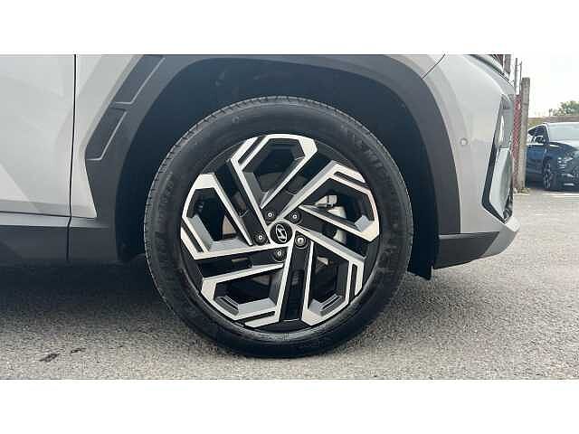 Hyundai TUCSON 1.6T Hybrid Ultimate 5dr Auto Silver