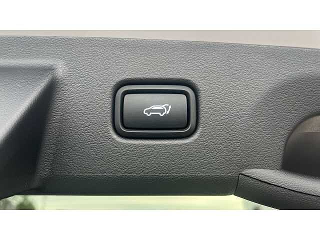 Hyundai TUCSON 1.6T Hybrid Ultimate 5dr Auto Silver