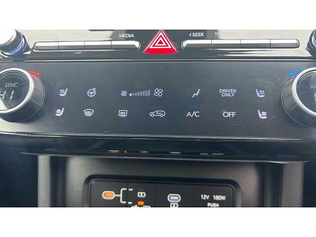 Hyundai TUCSON 1.6T Hybrid Ultimate 5dr Auto Silver