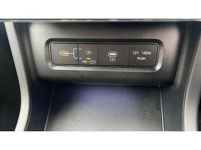 Hyundai TUCSON 1.6T Hybrid Ultimate 5dr Auto Silver