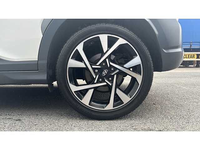 Hyundai KONA 1.0 TGDi 48V MHEV Premium 5dr White