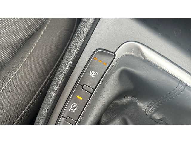 Hyundai KONA 1.0 TGDi 48V MHEV Premium 5dr White