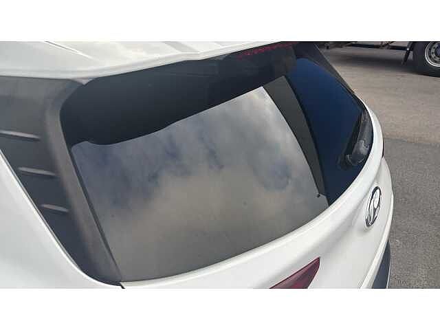 Hyundai KONA 1.0 TGDi 48V MHEV Premium 5dr White