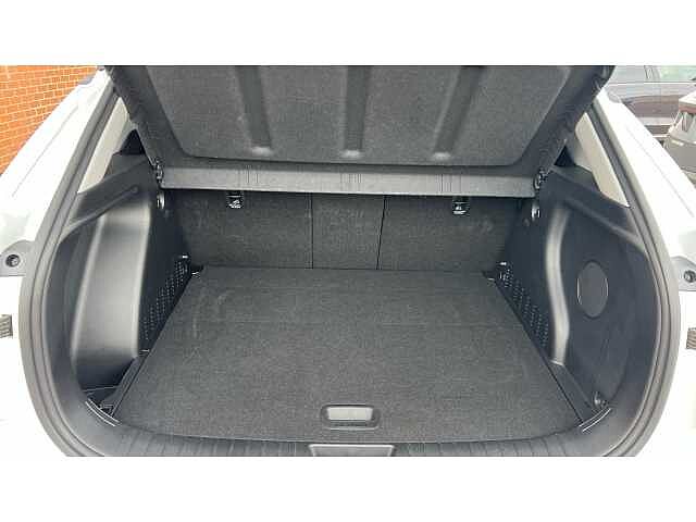 Hyundai KONA 1.6 Hybrid 129 Ultimate 5dr DCT White