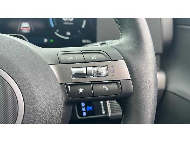 Hyundai KONA 1.6 Hybrid 129 Ultimate 5dr DCT White