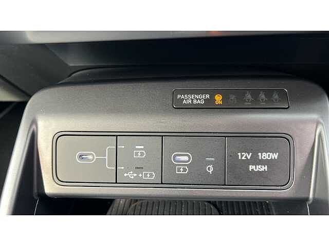 Hyundai KONA 1.6 Hybrid 129 Ultimate 5dr DCT White
