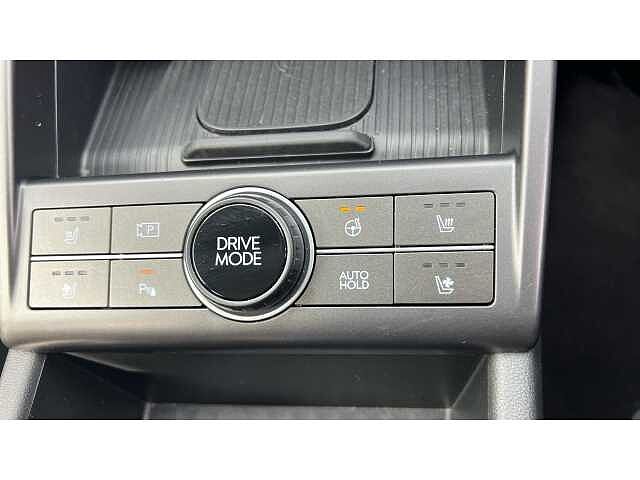 Hyundai KONA 1.6 Hybrid 129 Ultimate 5dr DCT White