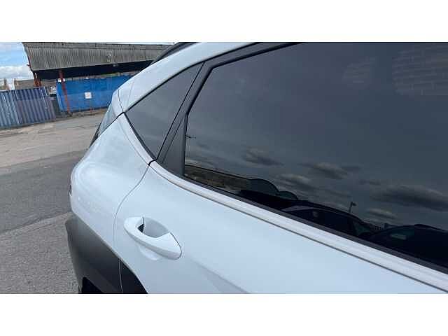 Hyundai KONA 1.6 Hybrid 129 Ultimate 5dr DCT White