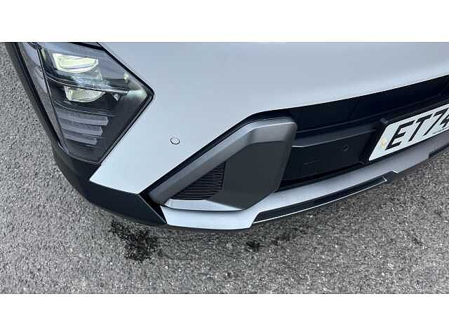 Hyundai KONA 1.6 Hybrid 129 Ultimate 5dr DCT White