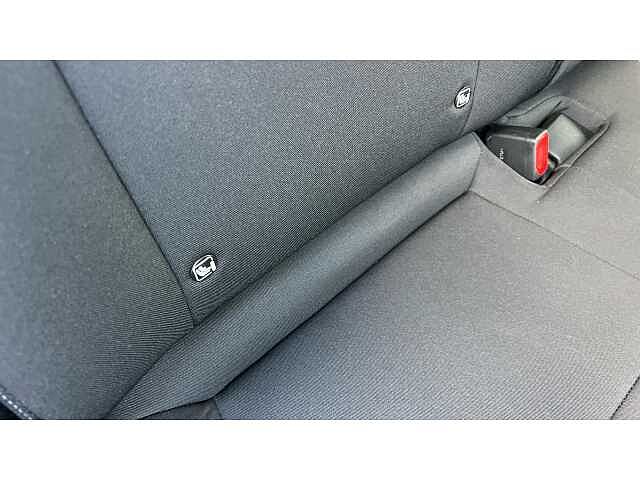 Hyundai KONA 160kW Advance 65kWh 5dr Auto White