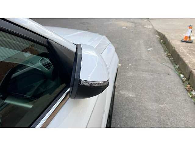 Hyundai KONA 160kW Advance 65kWh 5dr Auto White