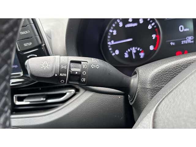 Hyundai I30 1.0T GDi SE Connect 5dr DCT Red