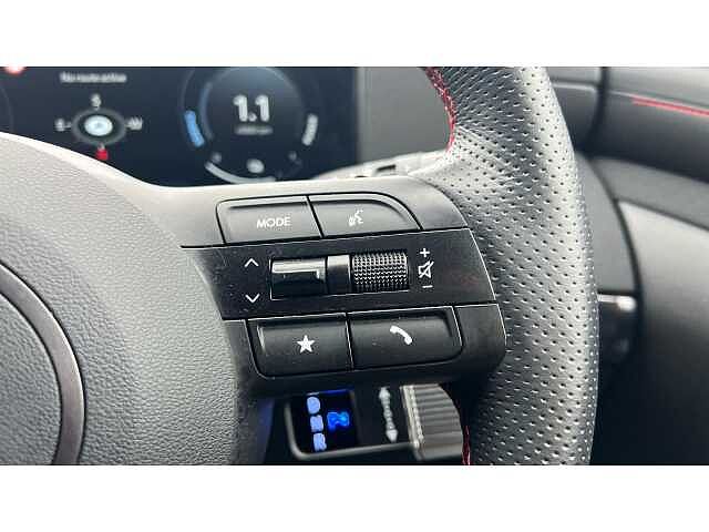 Hyundai TUCSON TUCSON 1.6T Hybrid N Line 5dr Auto Red