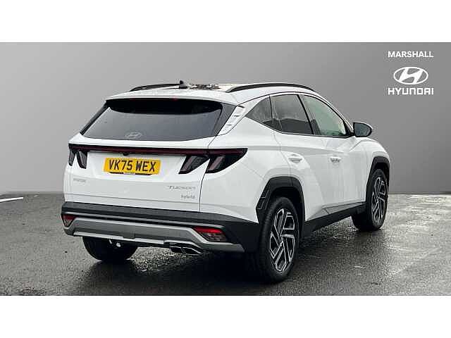 Hyundai TUCSON Tucson 1.6T Hybrid 215ps Ultimate AU Atlas White