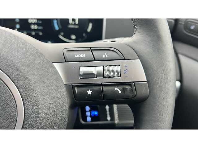 Hyundai TUCSON Tucson 1.6T Hybrid 215ps Ultimate AU Atlas White