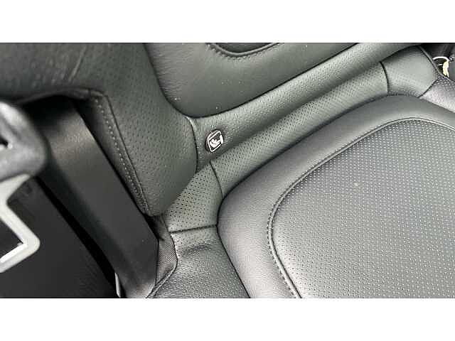 Hyundai TUCSON Tucson 1.6T Hybrid 215ps Ultimate AU Atlas White