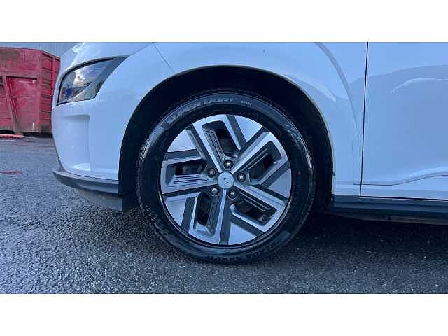 Hyundai Kona KONA 100kW SE Connect 39kWh 5dr Auto