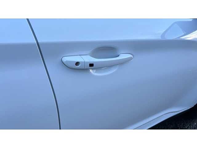 Hyundai Kona KONA 100kW SE Connect 39kWh 5dr Auto