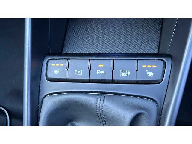 Hyundai I20 I20 1.0T GDi Premium 5dr White