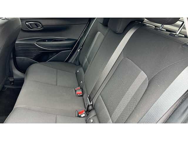 Hyundai I20 I20 1.0T GDi 90 Tech Line 5dr Lumen Grey