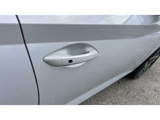 Hyundai I20 I20 1.0T GDi 90 Tech Line 5dr Lumen Grey