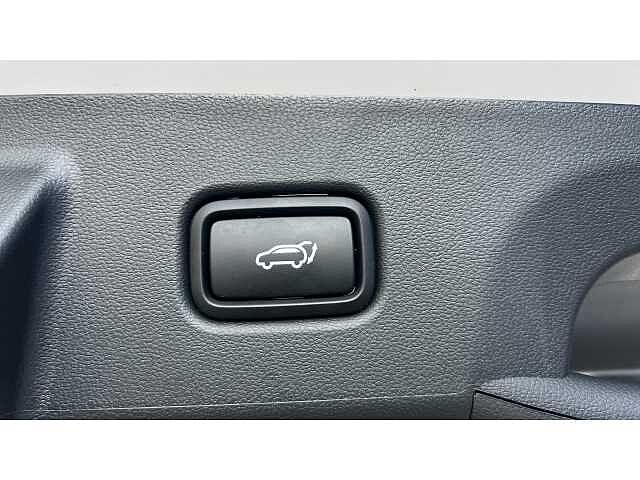 Hyundai TUCSON TUCSON 1.6T 239 Hybrid Ultimate 5dr Auto White