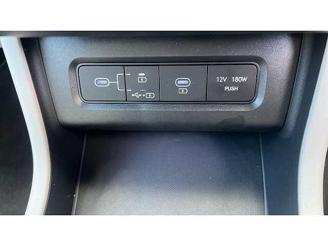 Hyundai TUCSON TUCSON 1.6T 239 Hybrid Ultimate 5dr Auto White