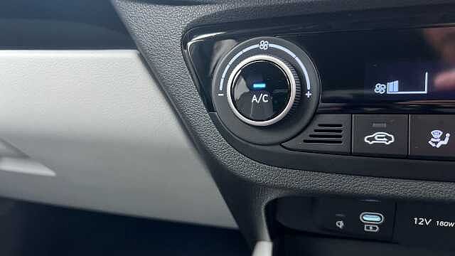 Hyundai I10 I10 1.0 [58] Premium 5dr Auto [Nav] Red