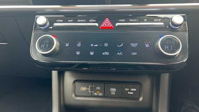 Hyundai TUCSON TUCSON 1.6T Hybrid Premium 5dr Auto BLACK