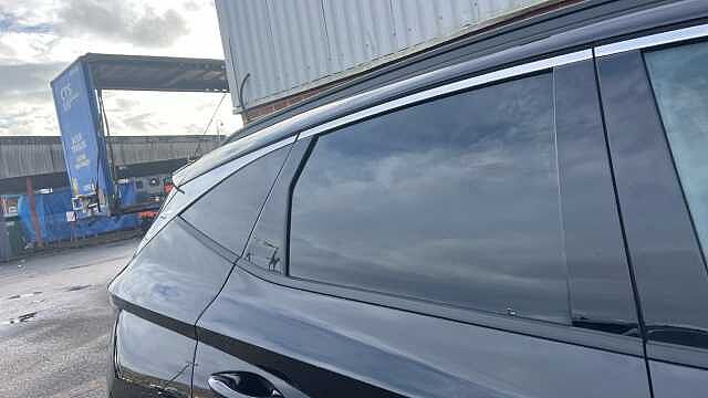 Hyundai TUCSON TUCSON 1.6T Hybrid Premium 5dr Auto BLACK