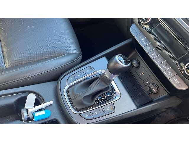 Hyundai KONA 1.6 GDi Hybrid Ultimate 5dr DCT BLACK