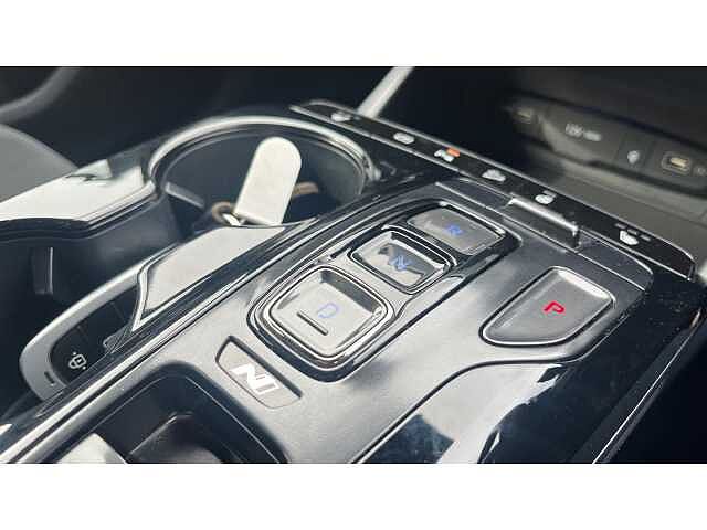 Hyundai TUCSON 1.6 TGDi Hybrid 230 N Line S 5dr 2WD Auto Red