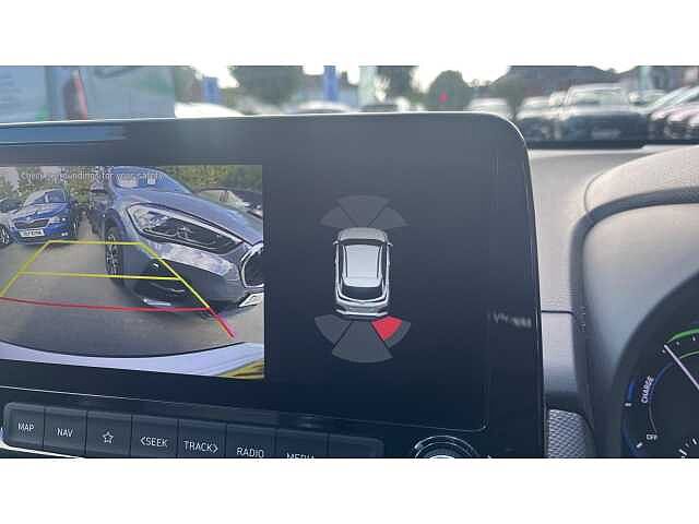 Hyundai KONA 1.6 GDi Hybrid Premium SE 5dr DCT Chalk White