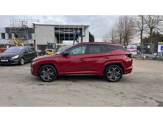 Hyundai TUCSON 1.6 TGDi Plug-in Hybrid N Line S 5dr 4WD Auto RED