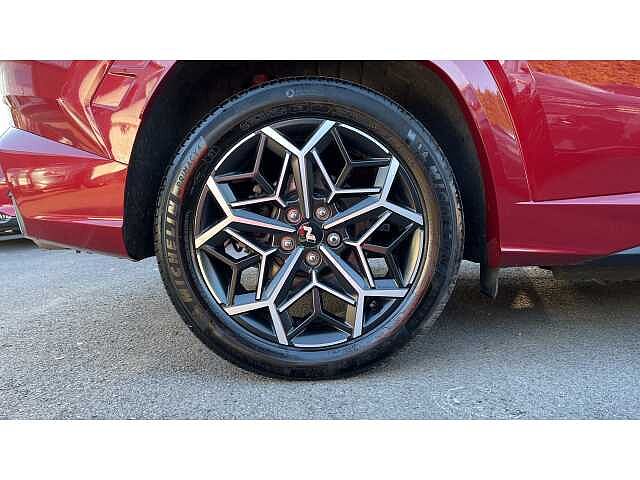 Hyundai TUCSON 1.6 TGDi Plug-in Hybrid N Line S 5dr 4WD Auto RED