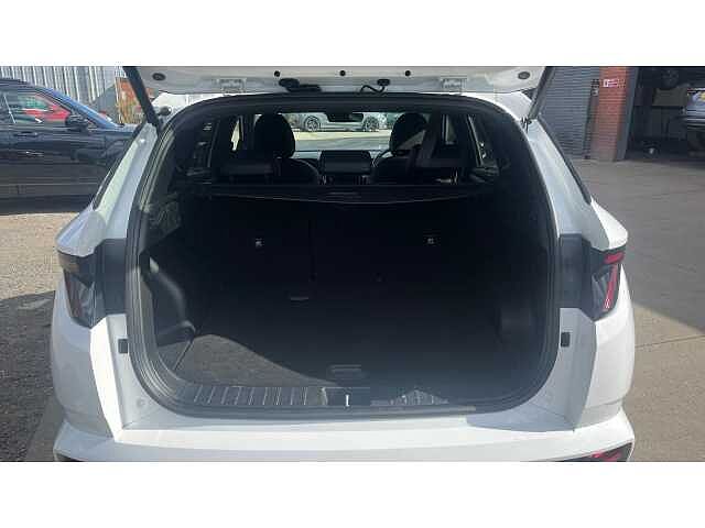 Hyundai TUCSON 1.6 TGDi Hybrid 230 N Line S 5dr 2WD Auto Atlas White