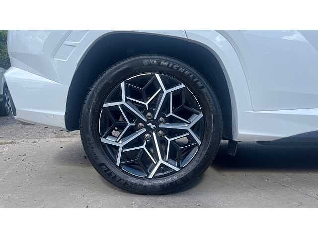 Hyundai TUCSON 1.6 TGDi Hybrid 230 N Line S 5dr 2WD Auto Atlas White