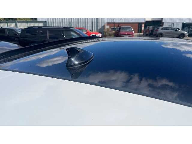 Hyundai TUCSON 1.6 TGDi Hybrid 230 N Line S 5dr 2WD Auto Atlas White