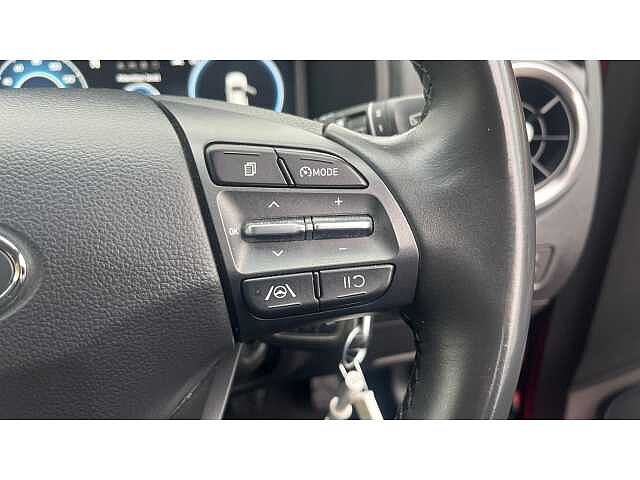 Hyundai KONA 1.0 TGDi 48V MHEV SE Connect 5dr Pulse Red