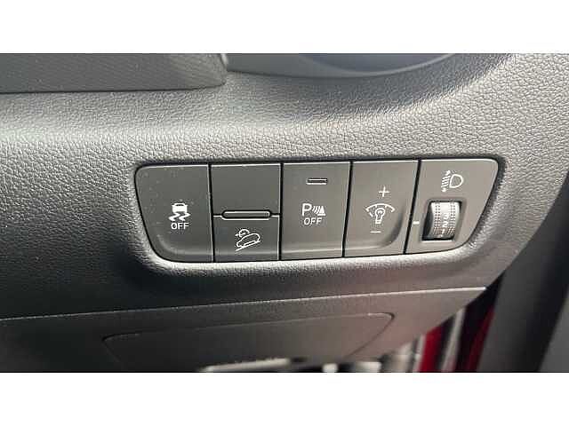 Hyundai KONA 1.0 TGDi 48V MHEV SE Connect 5dr Pulse Red