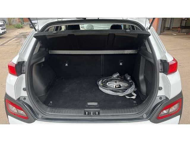 Hyundai KONA 150kW Premium SE 64kWh 5dr Auto White