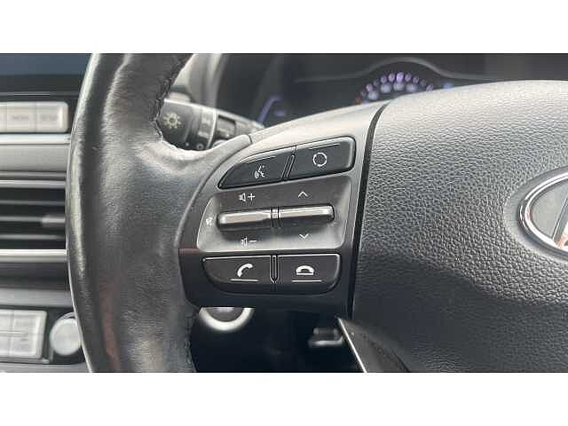 Hyundai KONA 150kW Premium SE 64kWh 5dr Auto White
