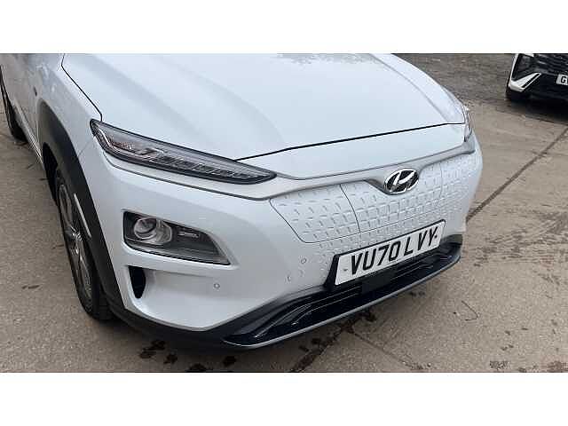 Hyundai KONA 150kW Premium SE 64kWh 5dr Auto White