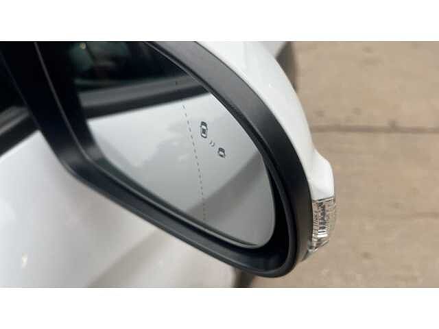 Hyundai KONA 150kW Premium SE 64kWh 5dr Auto White